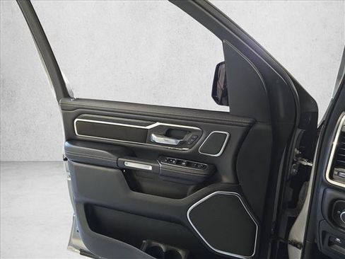 Used 2023 RAM 1500 Laramie AWD/4WD image 25