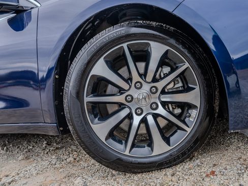 Used 2017 Acura TLX w/ Technology Package image 13