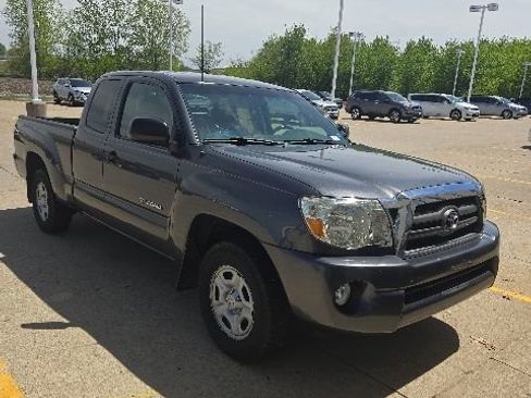 Used 2009 Toyota Tacoma 2WD Access Cab image 3