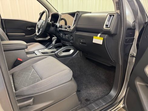 New 2026 Nissan Frontier SV w/ SV Convenience Package AWD/4WD image 26