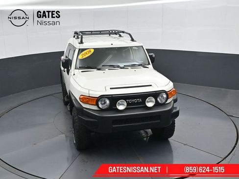 Used 2008 Toyota FJ Cruiser 4WD image 42