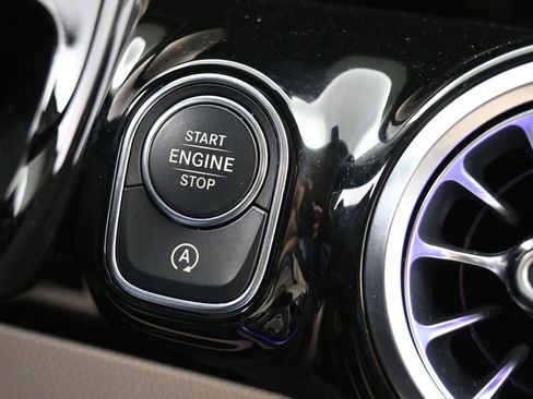 Used 2022 Mercedes-Benz GLA 250 image 33