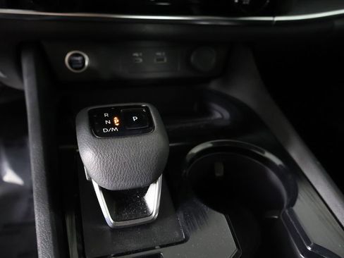 Used 2023 Nissan Rogue S FWD image 42