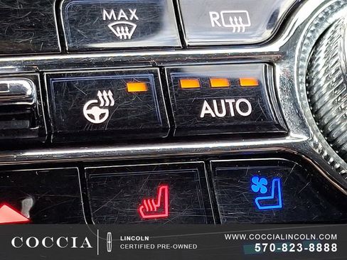 Certified 2022 Lincoln Corsair AWD w/ Equipment Group 101A image 24