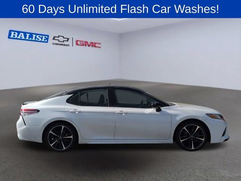Used 2019 Toyota Camry XSE FWD image 2
