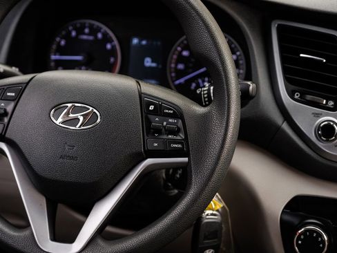 Used 2017 Hyundai Tucson SE image 14