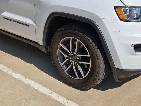 Used 2021 Jeep Grand Cherokee Limited RWD image 6