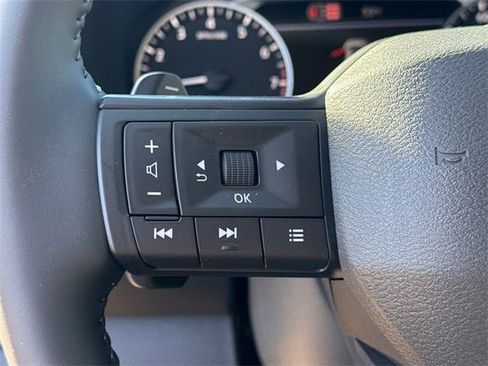 New 2026 Nissan Pathfinder SV image 33