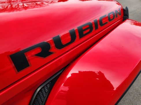 Used 2021 Jeep Wrangler Unlimited Rubicon image 16