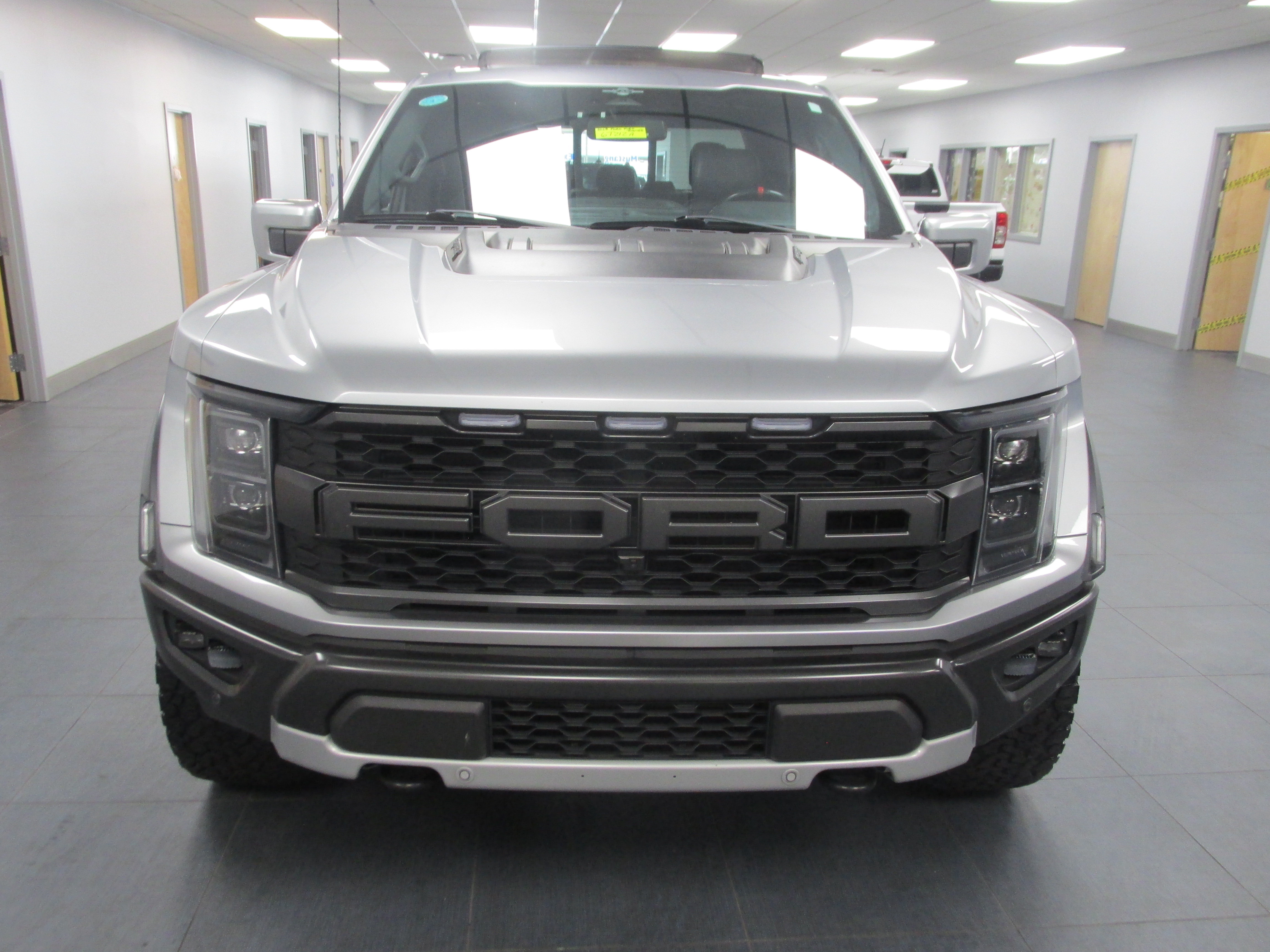 Used 2023 Ford F150 Raptor AWD/4WD image 2