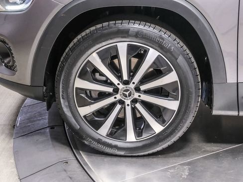 Certified 2023 Mercedes-Benz GLB 250 4MATIC image 10