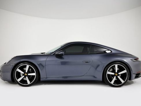 Used 2020 Porsche 911 GT3 RS image 2