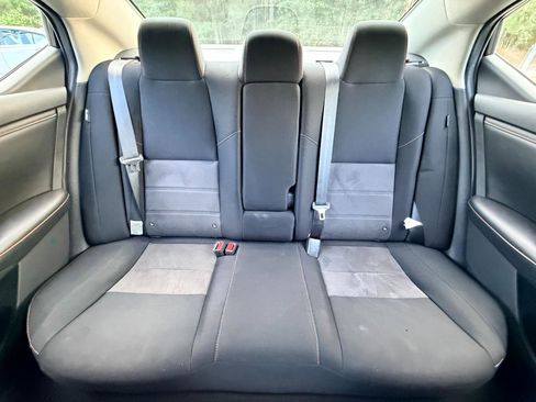 Used 2022 Nissan Sentra SR FWD image 27