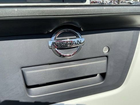 Used 2014 Nissan Frontier PRO-4X image 5