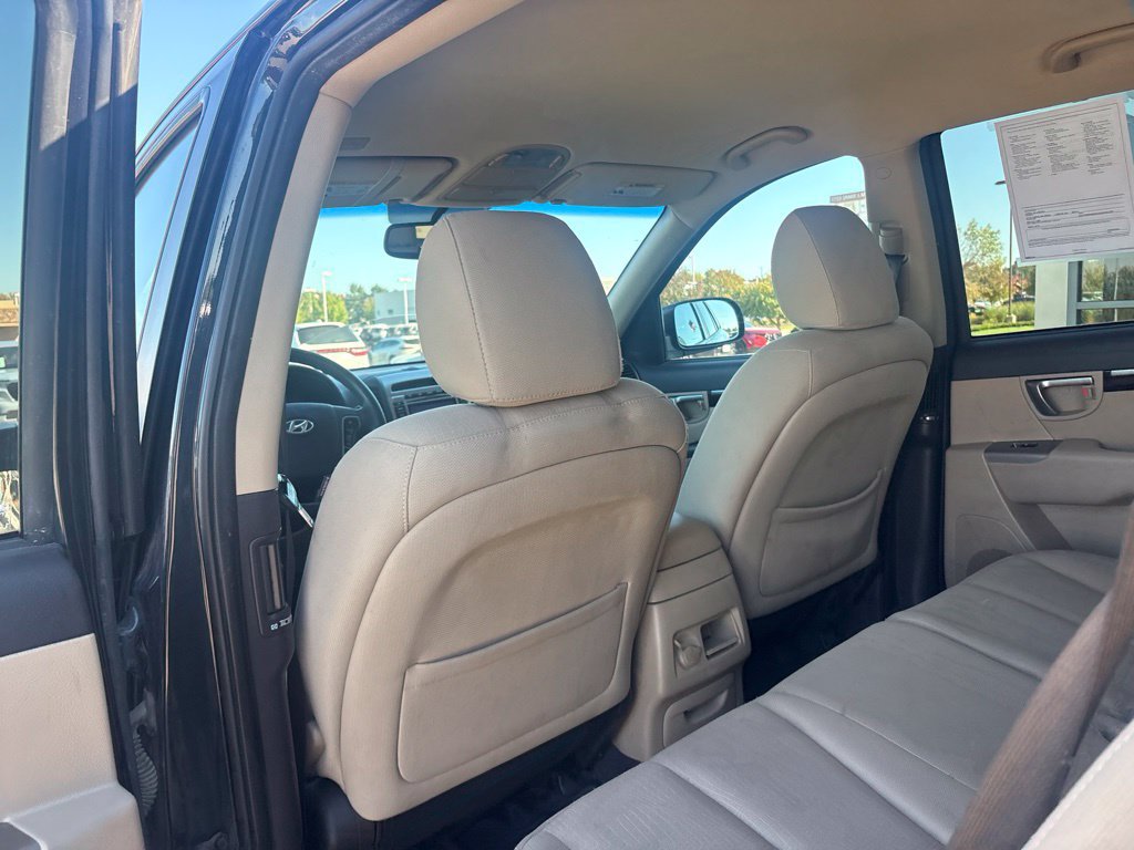 Used 2012 Hyundai Santa Fe GLS FWD image 29