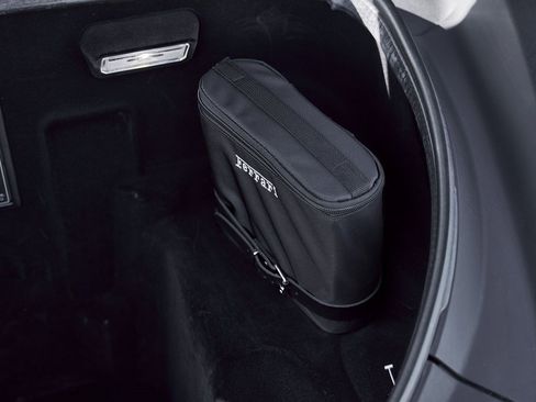 Used 2022 Ferrari F8 Tributo image 26