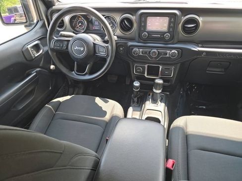 Used 2020 Jeep Wrangler Unlimited Sport AWD/4WD image 30