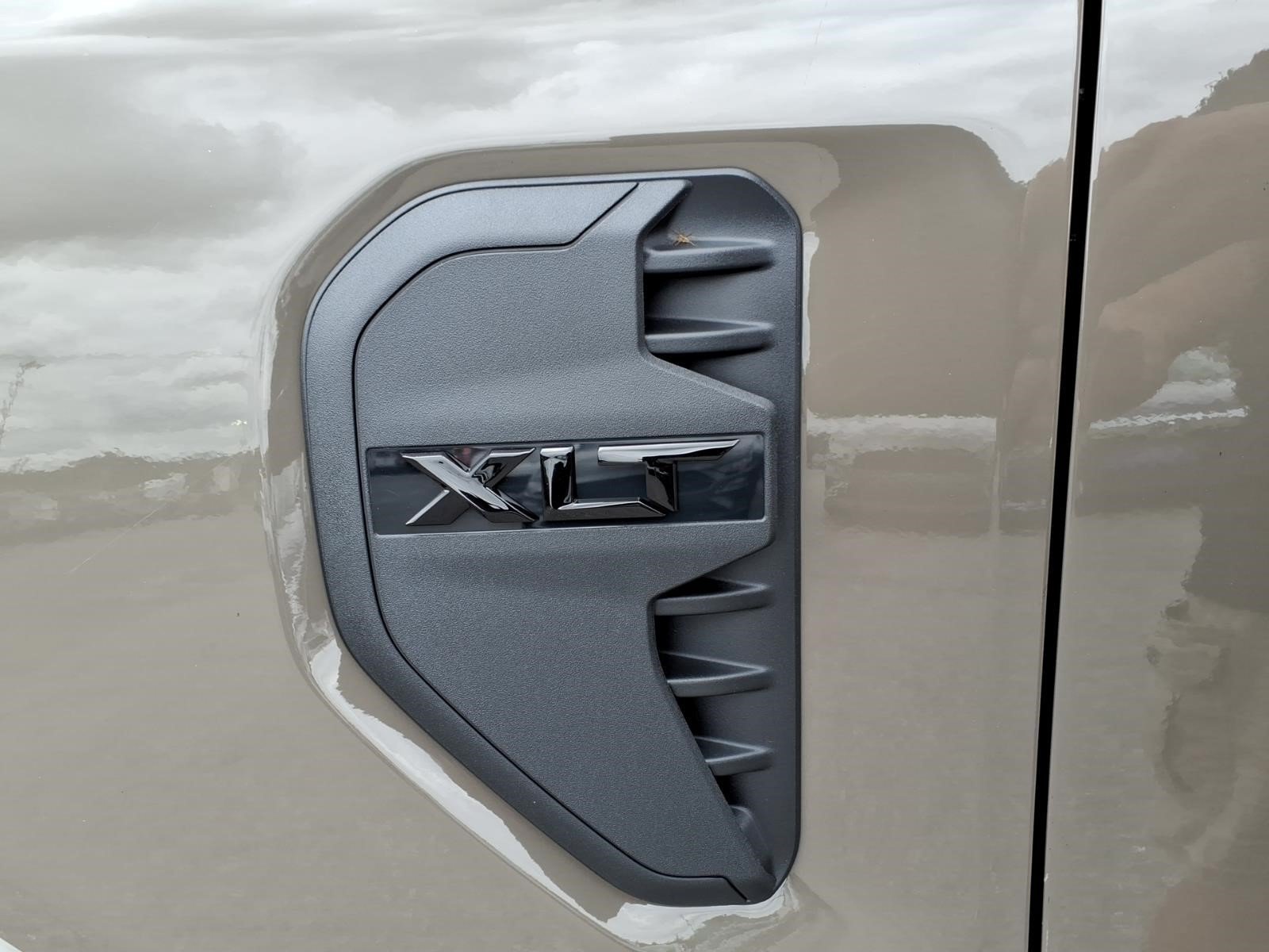 New 2026 Ford Ranger XLT w/ FX4 Off-Road Package AWD/4WD image 9