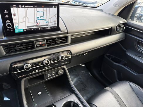 Used 2024 Honda Pilot Touring image 26