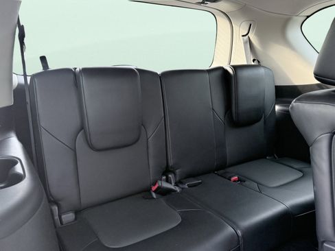 Used 2021 Nissan Armada SV w/ SV Appearance Package image 47