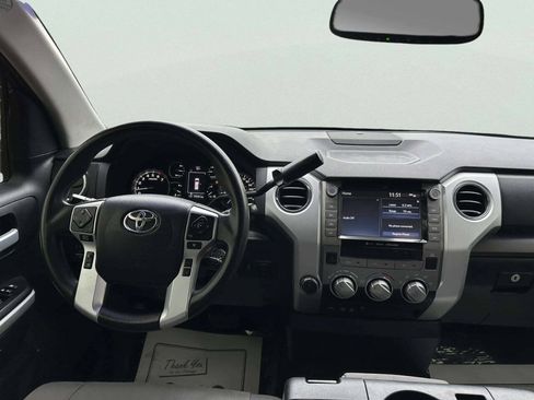 Used 2020 Toyota Tundra SR5 AWD/4WD image 16
