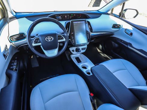Used 2018 Toyota Prius Prime Premium image 28