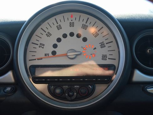 Used 2013 MINI Cooper Hardtop image 8