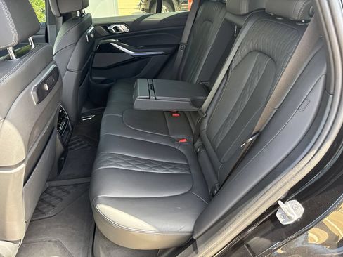Used 2025 BMW X5 M60i w/ Climate Comfort Package AWD/4WD image 11