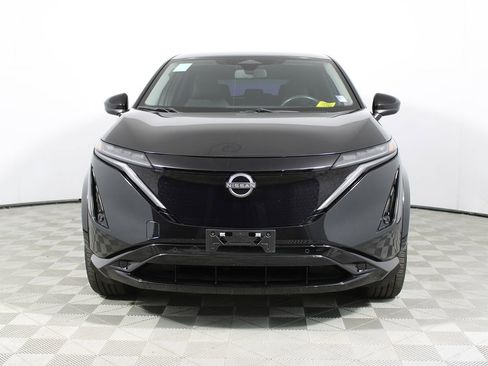 Used 2024 Nissan Ariya FWD image 2