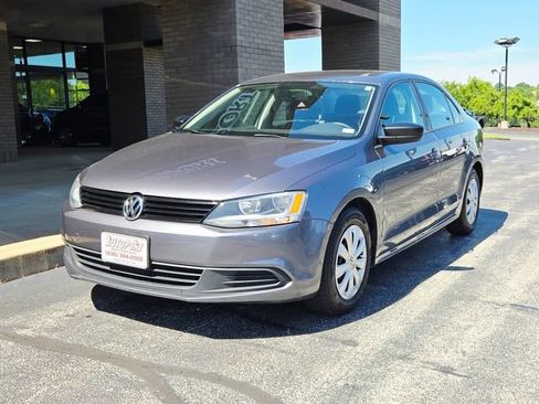 Used 2014 Volkswagen Jetta S FWD image 3