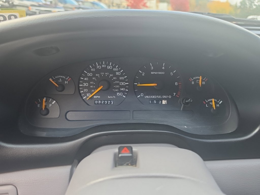 Used 1994 Ford Mustang GT RWD image 17