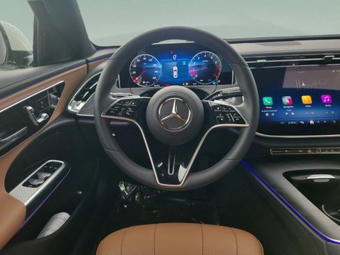 Certified 2025 Mercedes-Benz E 350 Sedan image 10