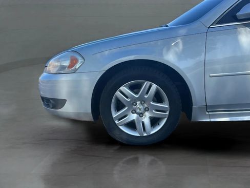 Used 2011 Chevrolet Impala LT w/ Luxury Edition Package FWD image 50
