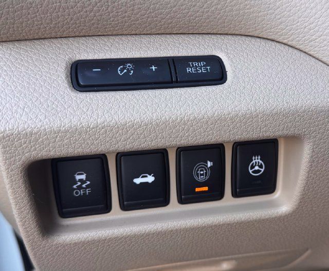 Used 2014 Nissan Altima 3.5 SL w/ Technology Package FWD image 20
