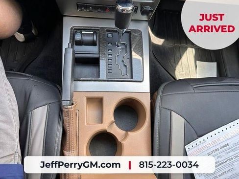 Used 2011 Jeep Liberty Limited AWD/4WD image 19