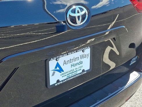 Used 2019 Toyota Sienna XLE AWD/4WD image 30