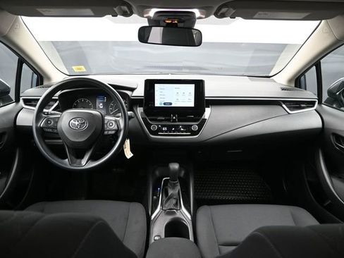 Used 2023 Toyota Corolla LE image 21