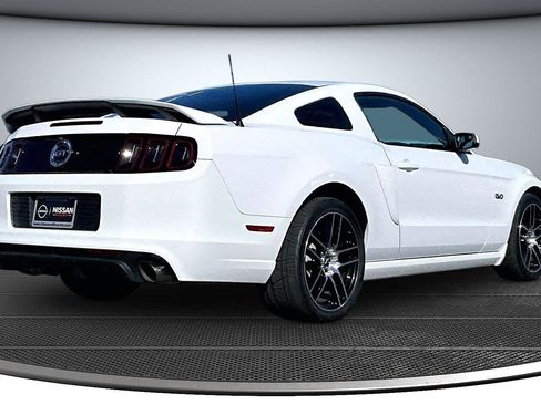 Used 2014 Ford Mustang GT Premium w/ Electronics Package RWD image 6