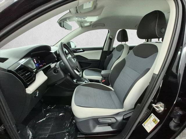 Used 2025 Volkswagen Taos S AWD/4WD image 16