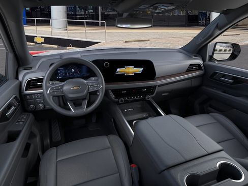 New 2026 Chevrolet Suburban LT w/ Comfort Package image 15