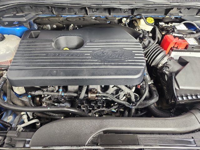Used 2020 Ford Escape Titanium AWD/4WD image 27