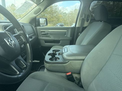 Used 2017 RAM 2500 SLT image 10