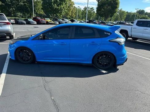 Used 2017 Ford Focus RS AWD/4WD image 8