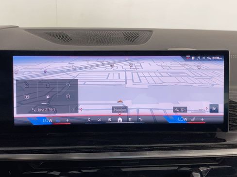 Used 2025 BMW X5 M60i image 25