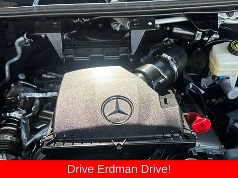 Used 2024 Mercedes-Benz Sprinter 2500 image 37