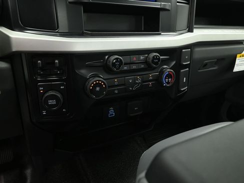 New 2026 Ford F350 XL w/ FX4 Off-Road Package image 15