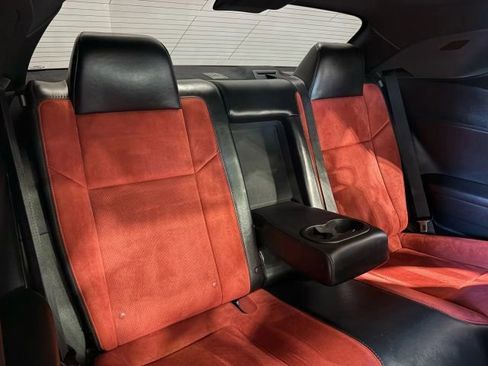 Used 2016 Dodge Challenger R/T Plus image 82