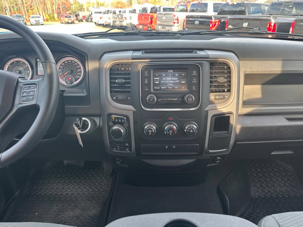 Used 2018 RAM 1500 Express w/ Express Value Package AWD/4WD image 21
