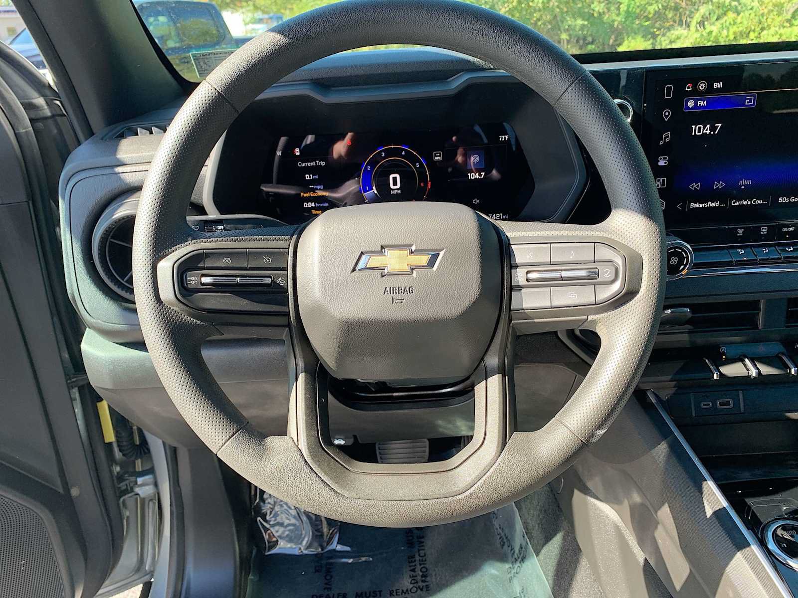 Certified 2025 Chevrolet Colorado W/T AWD/4WD image 11