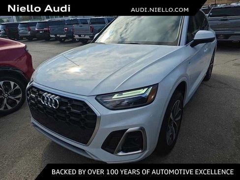 Used 2023 Audi Q5 2.0T Premium Plus w/ Premium Plus Package AWD/4WD image 1
